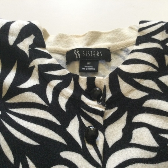 Sisters Floral Cardigan Sweater 3/4 Sleeves Button Front Black Ivory SZ M - Picture 12 of 13